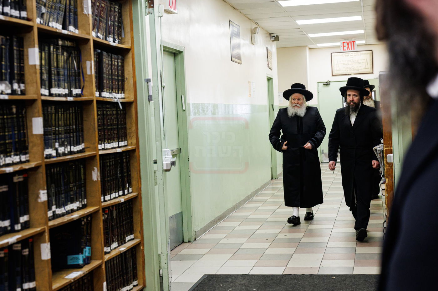 האדמו"ר מבאבוב בישיבת 'כרם שלמה'