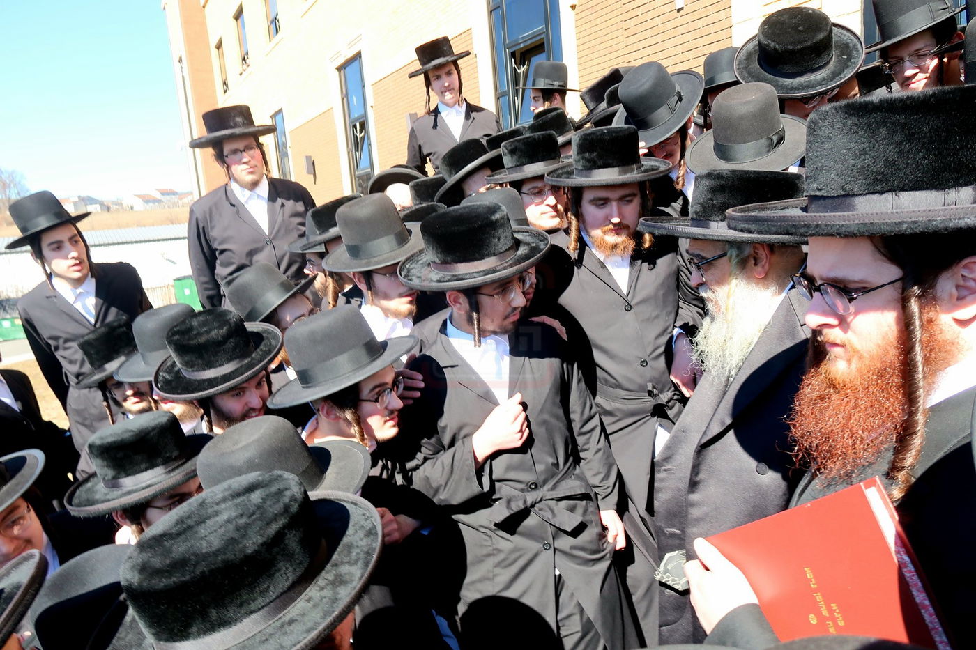 האדמו"ר מסאטמר בשיעור הכנה לדרשת שבת הגדול