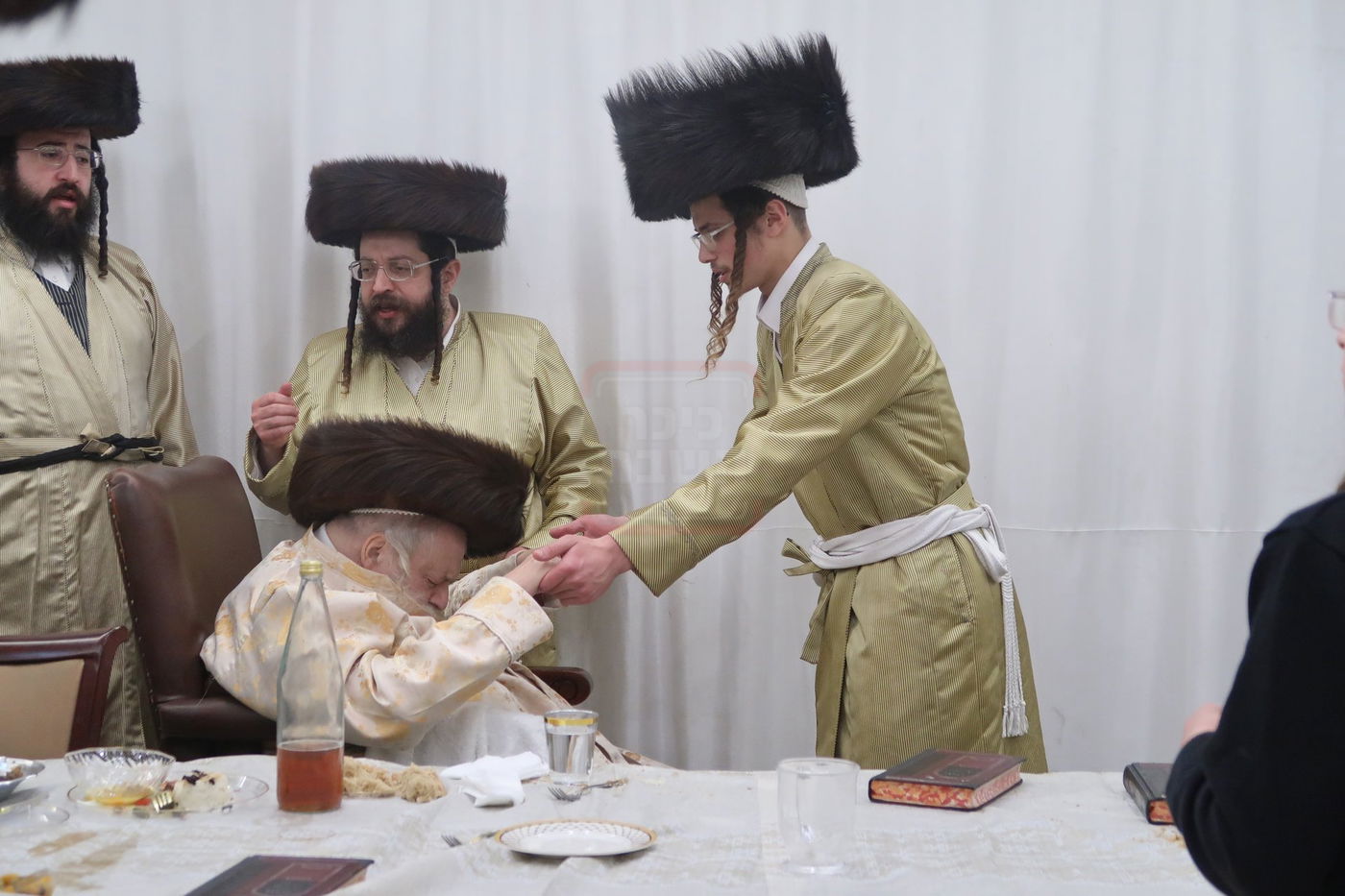 שמחת בית תולדות אברהם יצחק