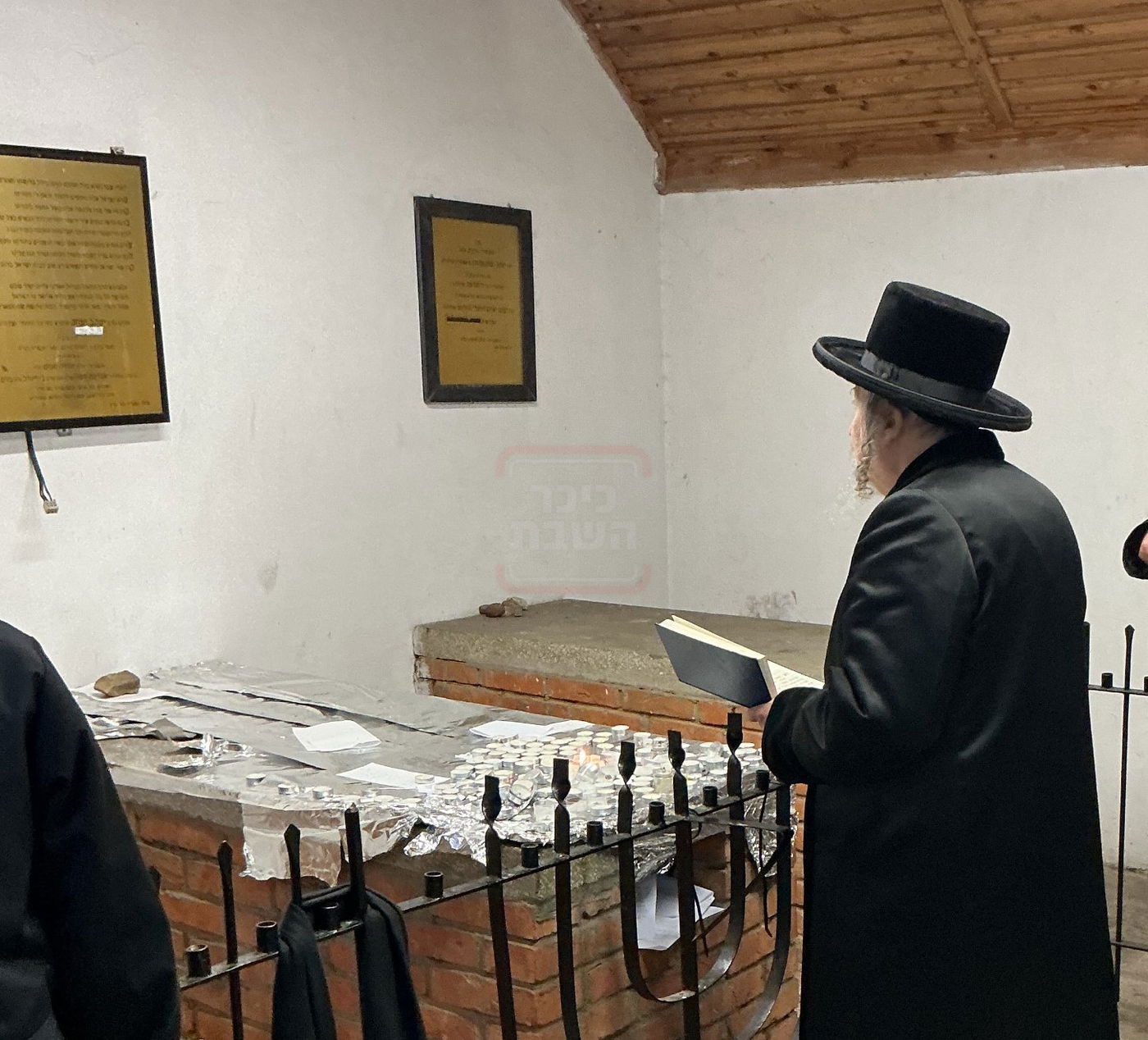 האדמו"ר מסקאליע במסע הקודש לפולין