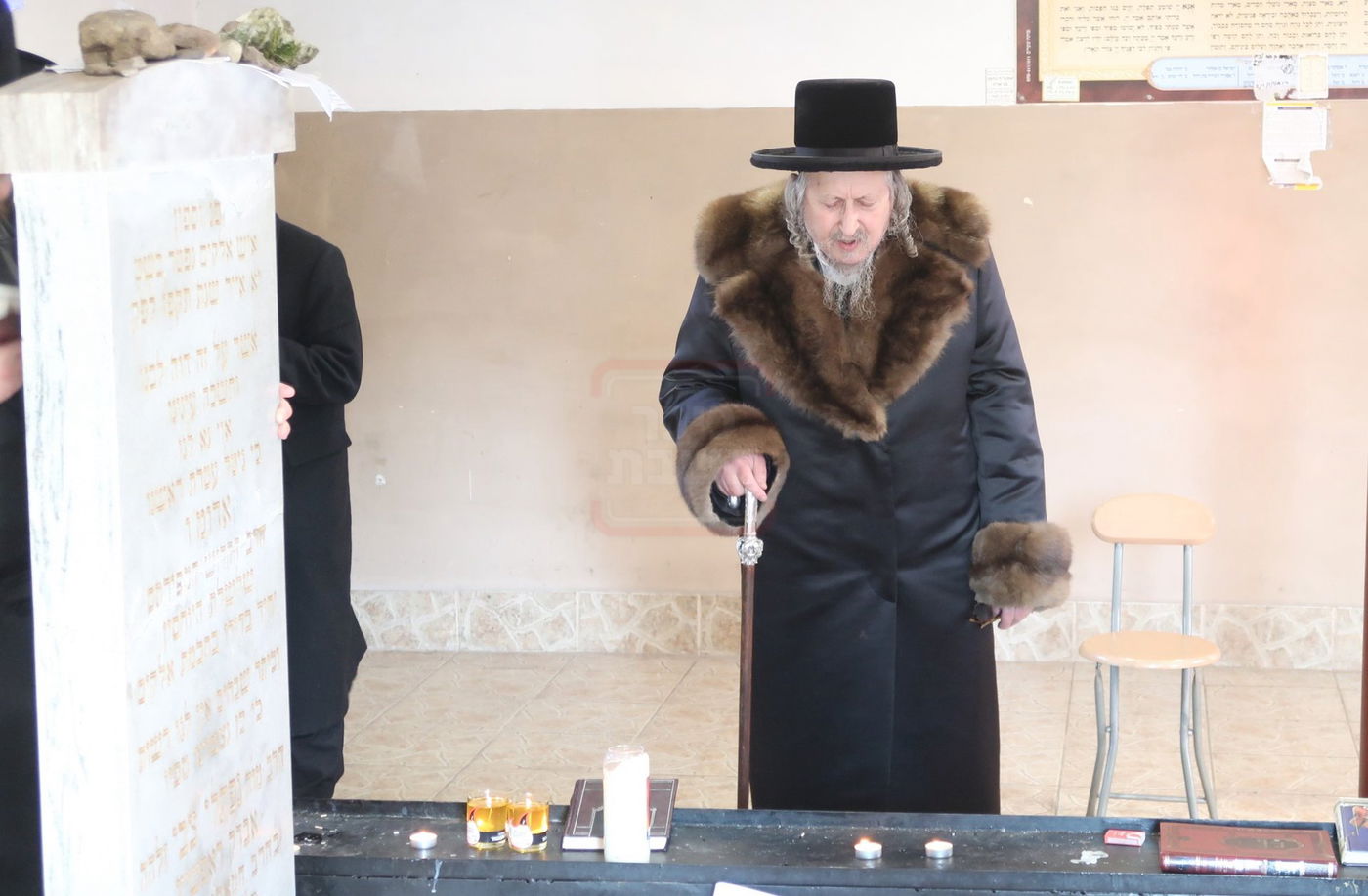 האדמו"ר מסקאליע במסע הקודש לפולין