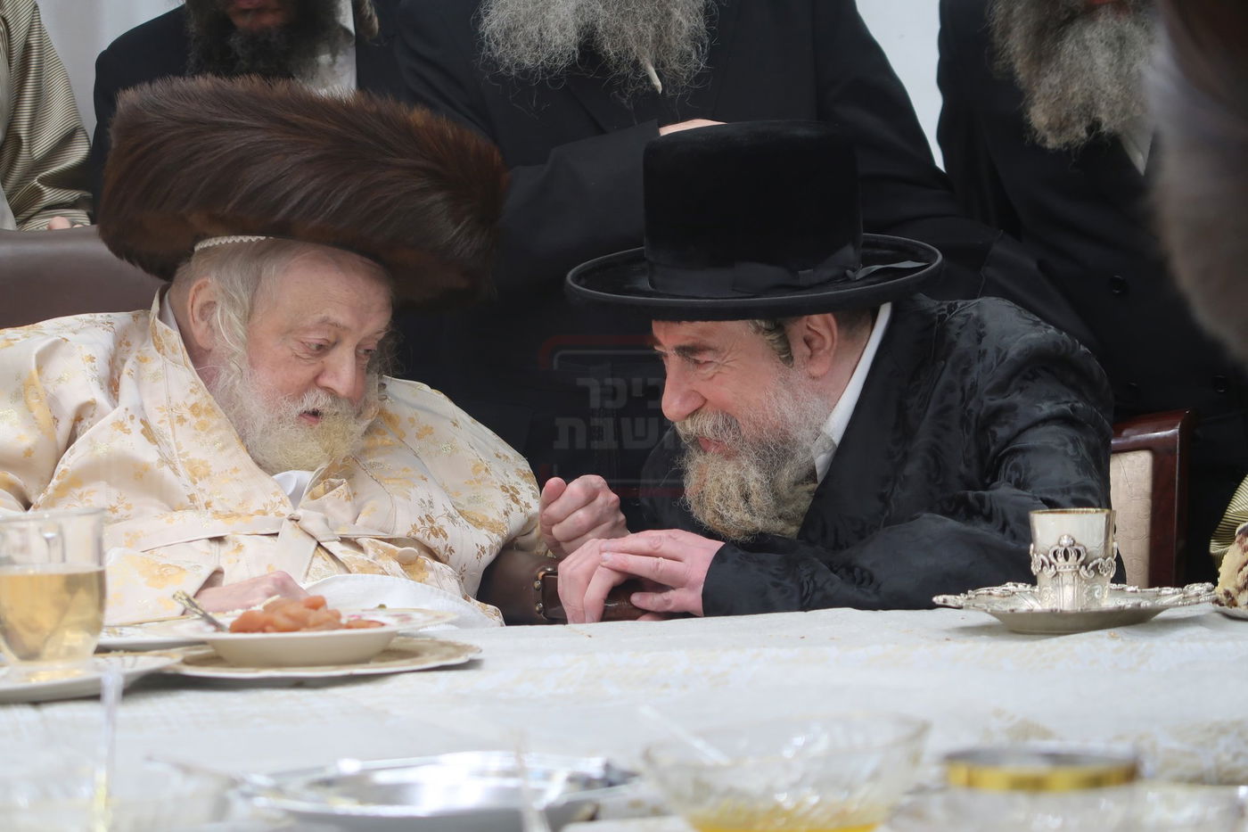 האדמו"ר מרחמסטריווקא בשמחת בית תולדות אברהם יצחק