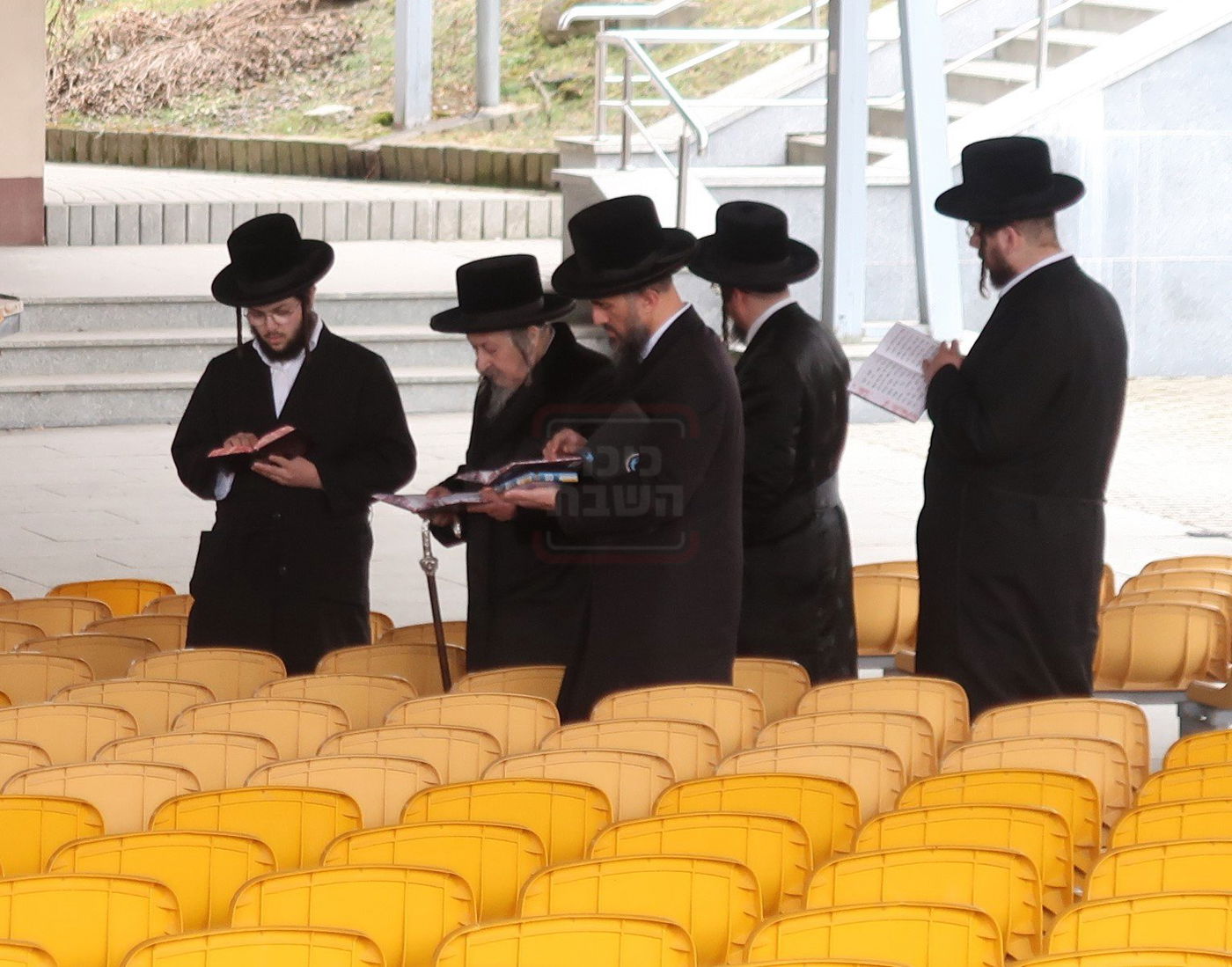 האדמו"ר מסקאליע במסע הקודש לפולין