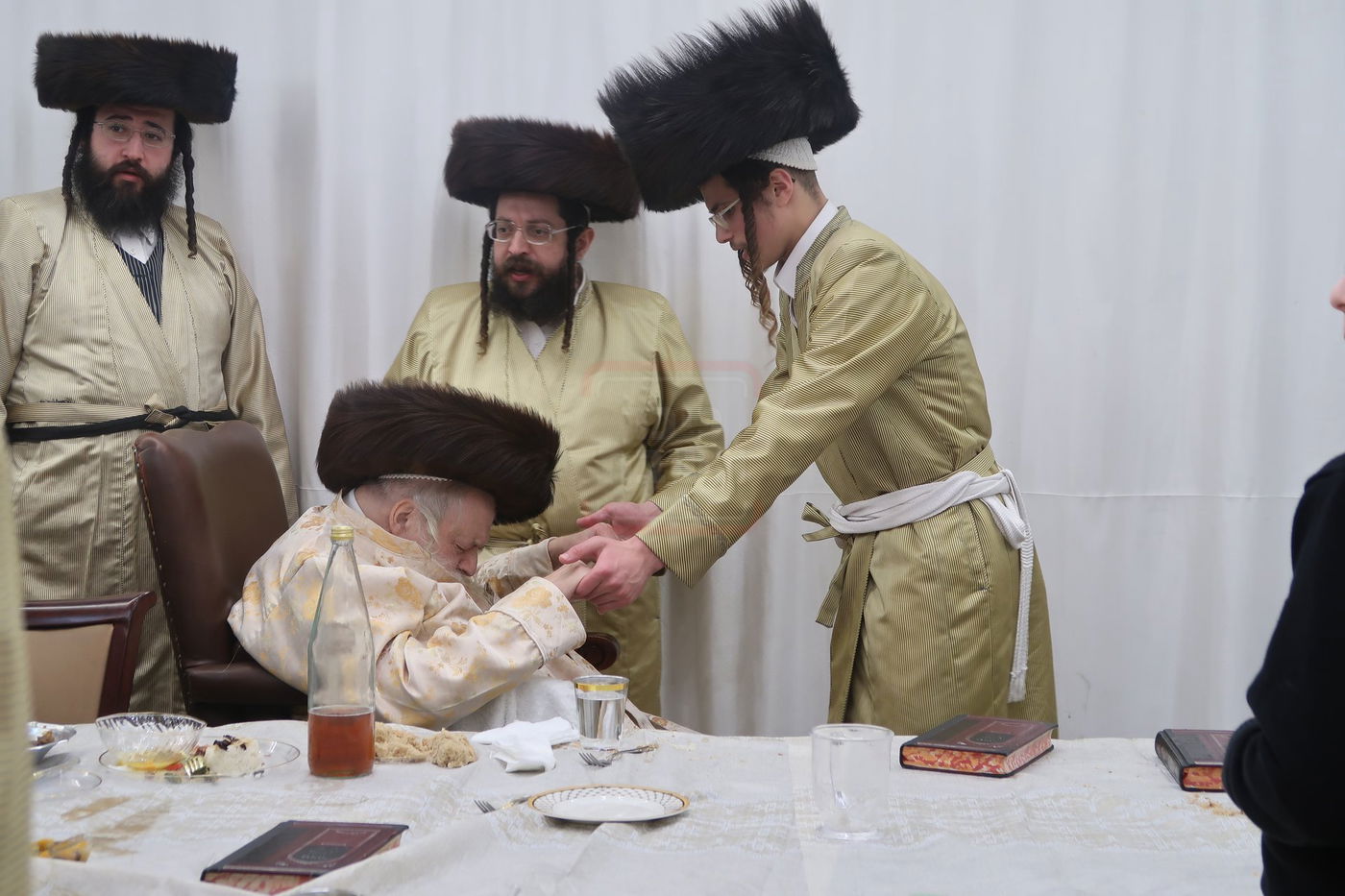 שמחת בית תולדות אברהם יצחק