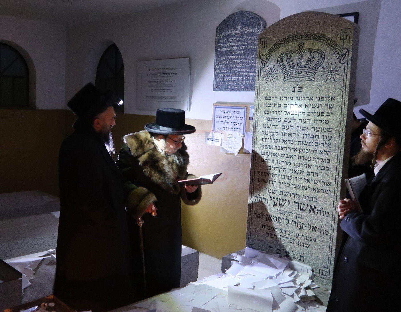 האדמו"ר מסקאליע במסע הקודש לפולין