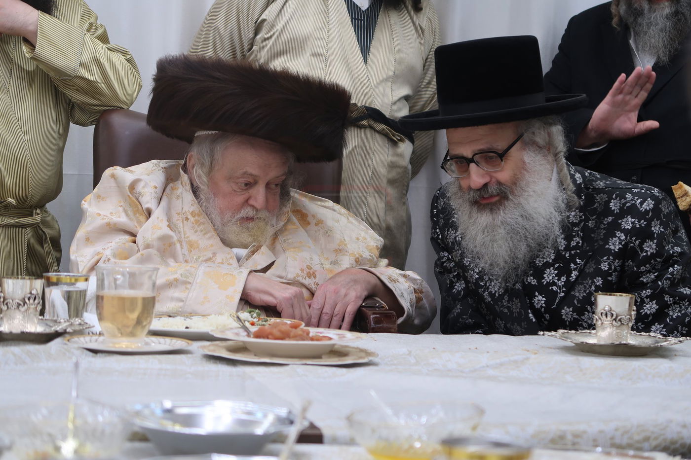 האדמו"ר מויז'ניץ בית שמש בשמחת בית תולדות אברהם יצחק