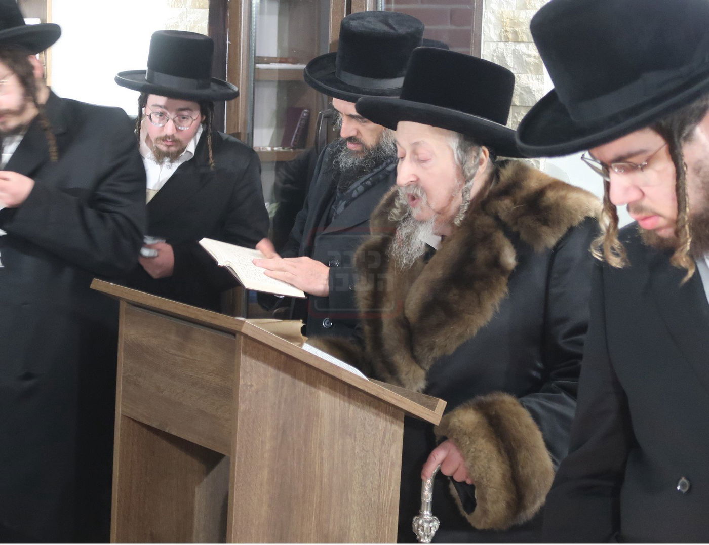 האדמו"ר מסקאליע במסע הקודש לפולין