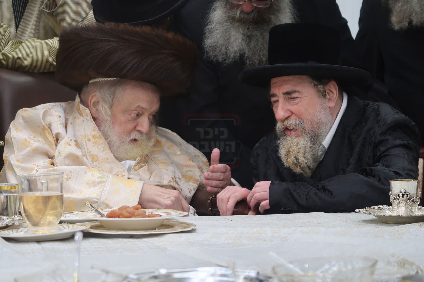 האדמו"ר מרחמסטריווקא בשמחת בית תולדות אברהם יצחק