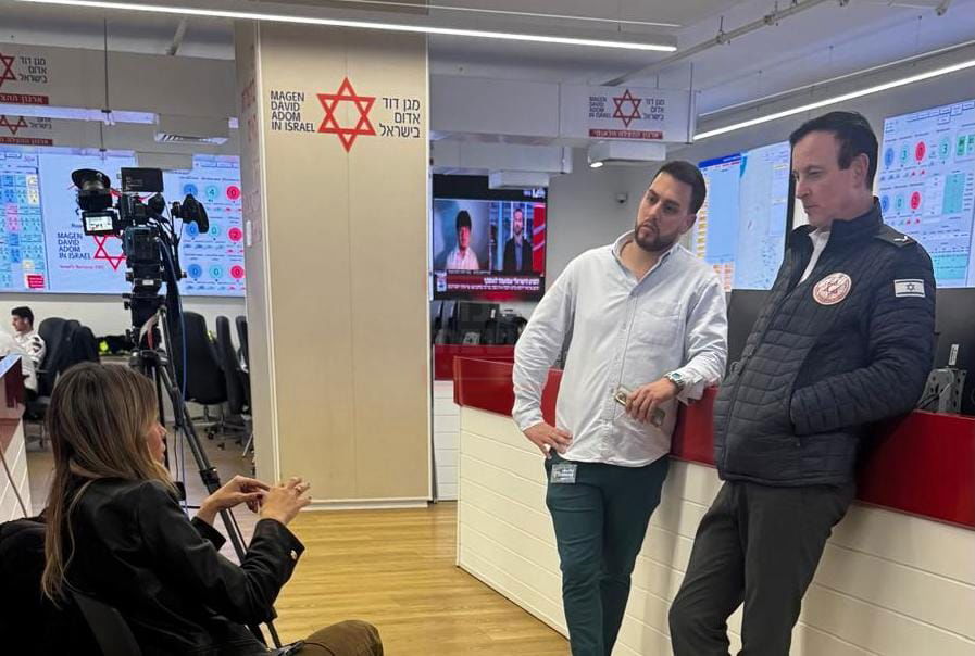 המסך שהביך את האדמו"ר | 'זופניק בכיכר' עם כל התמונות, הנייעס והחשיפות של השבוע