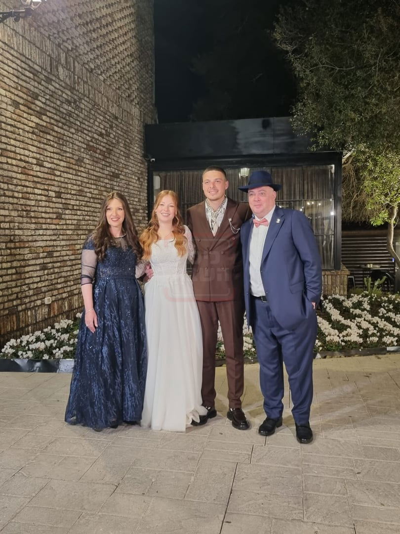 המסך שהביך את האדמו"ר | 'זופניק בכיכר' עם כל התמונות, הנייעס והחשיפות של השבוע