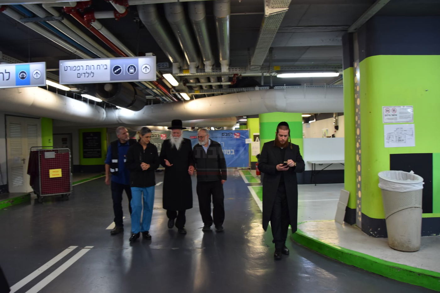 המסך שהביך את האדמו"ר | 'זופניק בכיכר' עם כל התמונות, הנייעס והחשיפות של השבוע