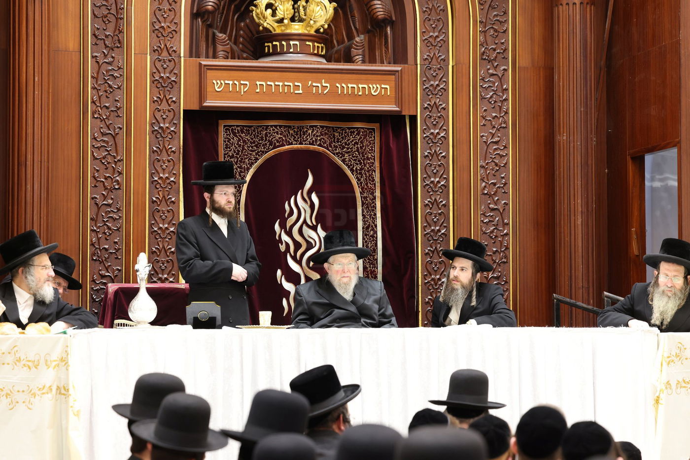 סיומי הש"ס בסלונים