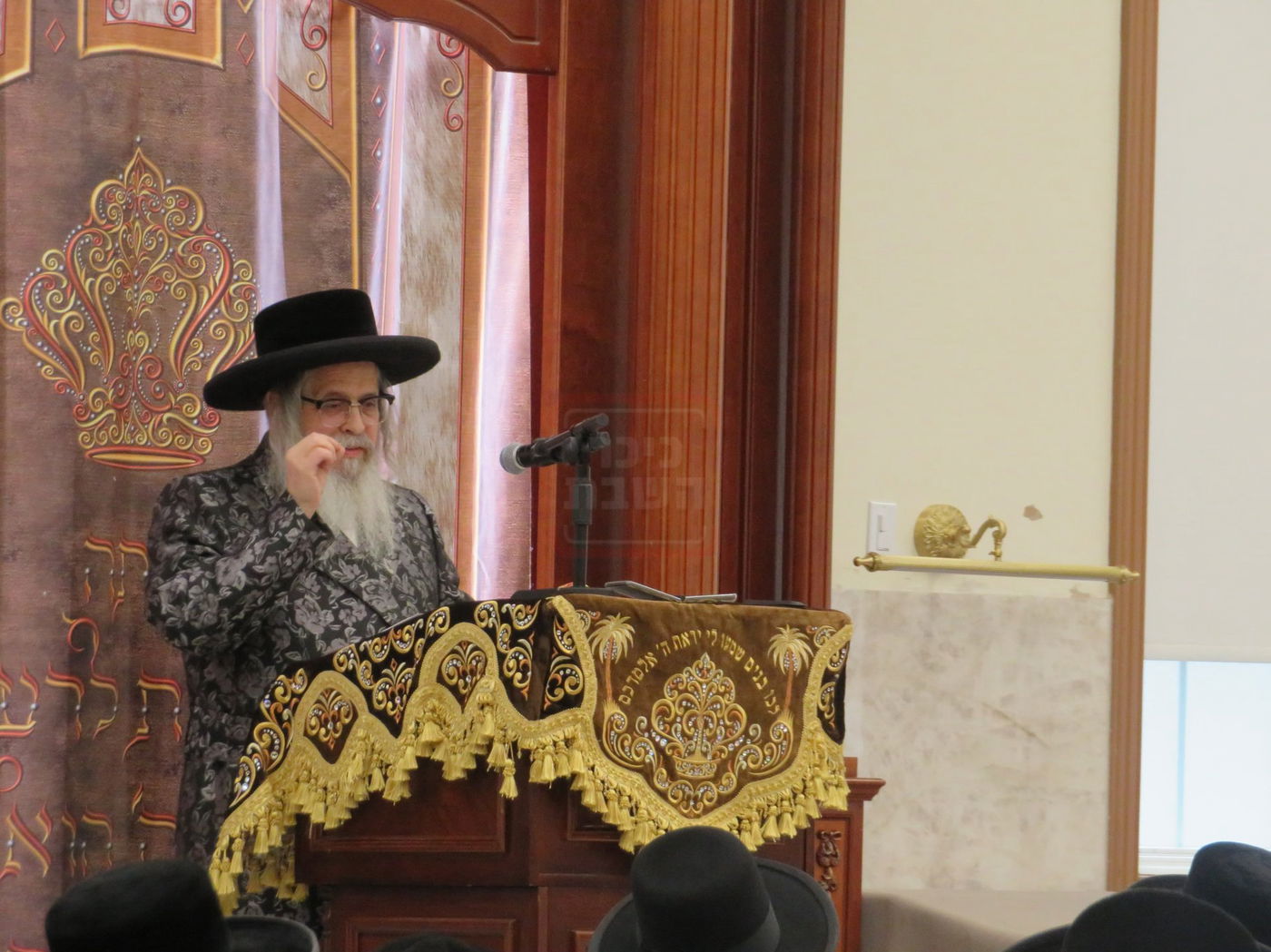 שיעור סוגיא וראש חודש ניסן סעודה במתיבתא ד'סאטמר 