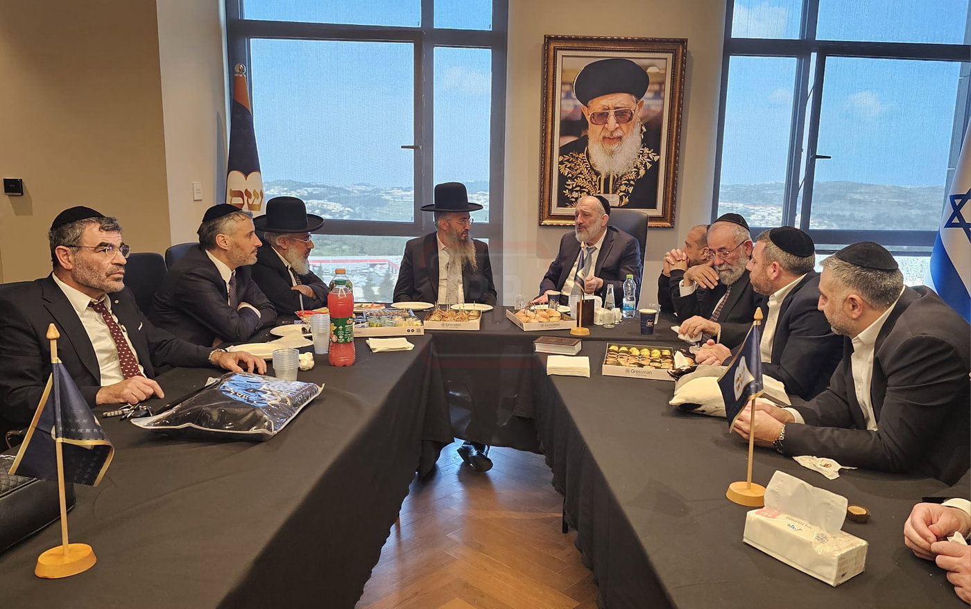 סערת הענק בעולם החזנות | 'זופניק בכיכר' עם כל התמונות, הנייעס והחשיפות של השבוע