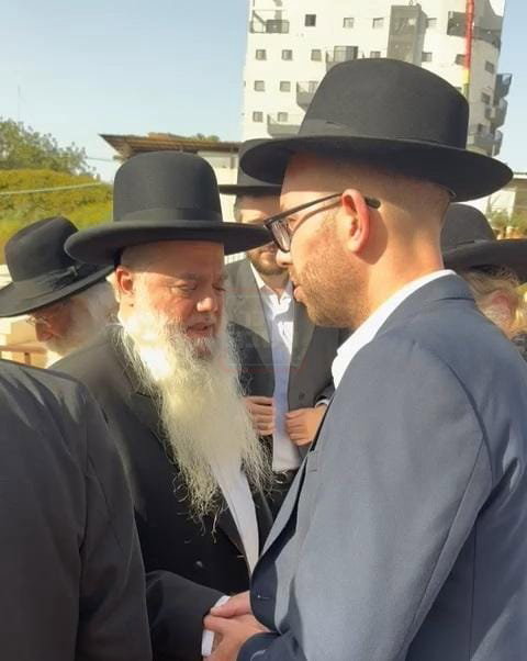 סערת הענק בעולם החזנות | 'זופניק בכיכר' עם כל התמונות, הנייעס והחשיפות של השבוע