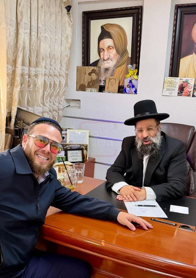 סערת הענק בעולם החזנות | 'זופניק בכיכר' עם כל התמונות, הנייעס והחשיפות של השבוע