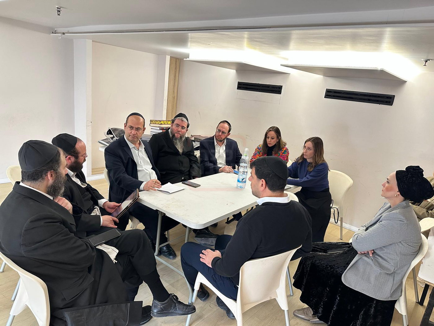 סערת הענק בעולם החזנות | 'זופניק בכיכר' עם כל התמונות, הנייעס והחשיפות של השבוע