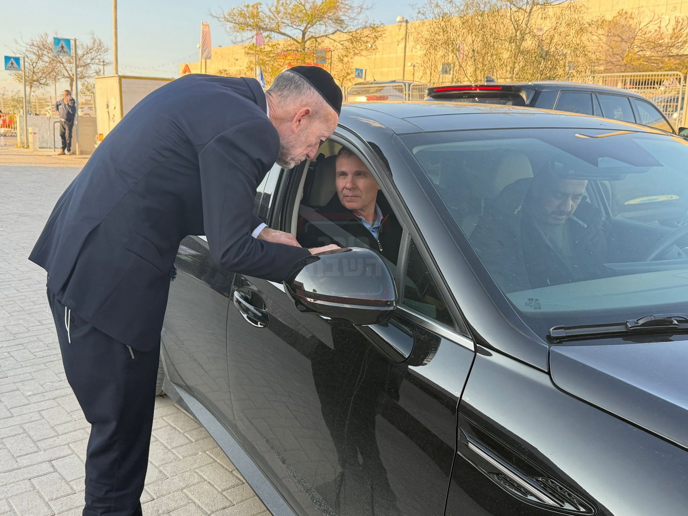 סערת הענק בעולם החזנות | 'זופניק בכיכר' עם כל התמונות, הנייעס והחשיפות של השבוע