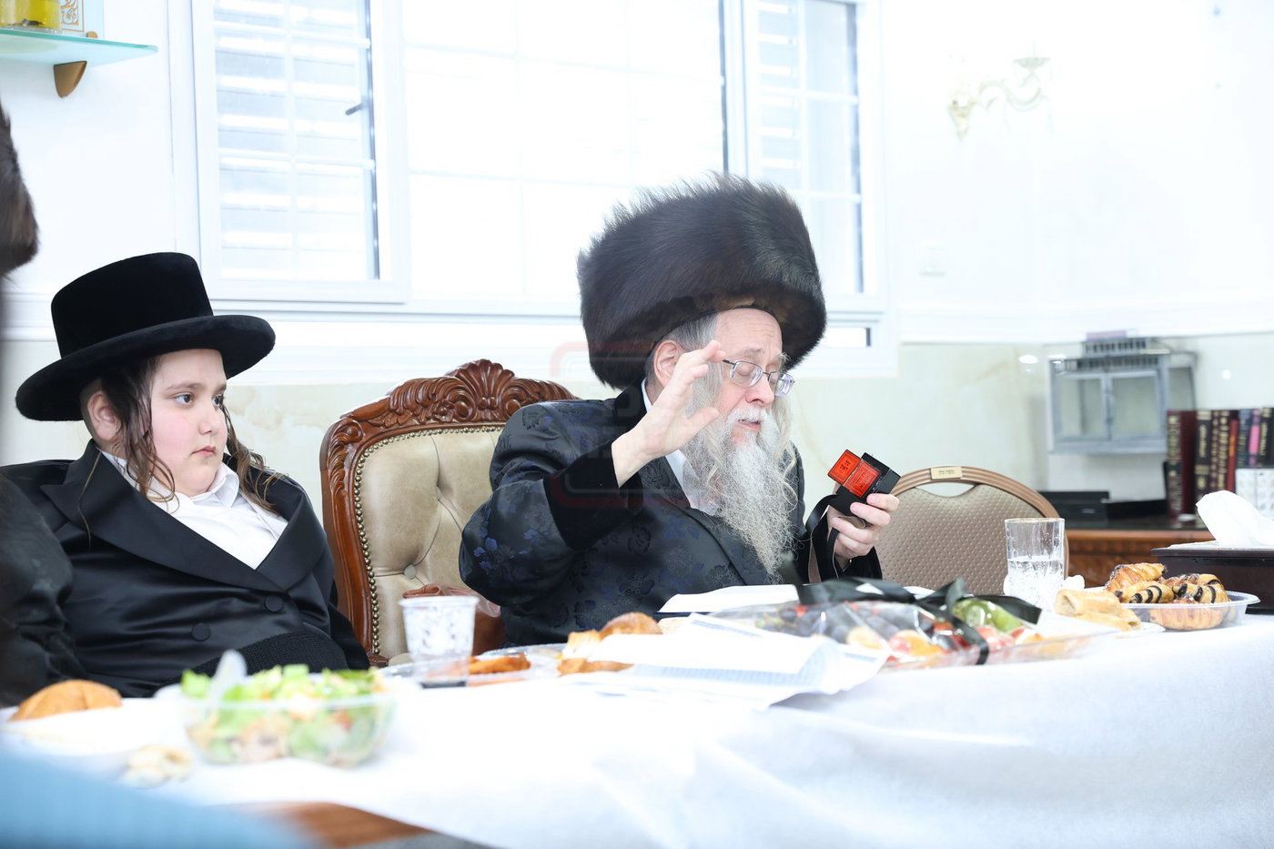 שמחת בר מצווה לנכד הגה"צ רבי יצחק לעזאר