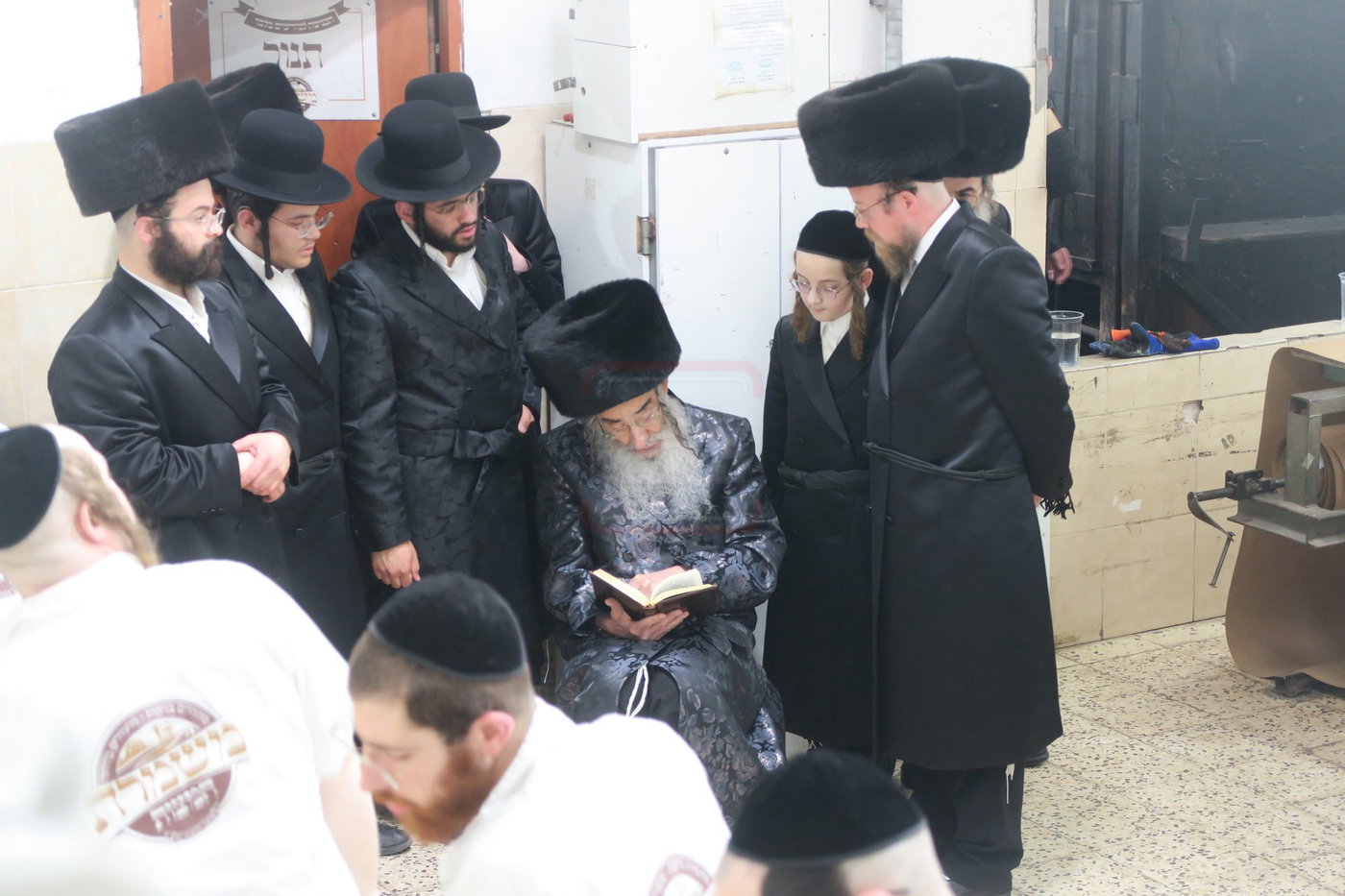 האדמו"ר מאלכסנדר באפיית מצות מצווה