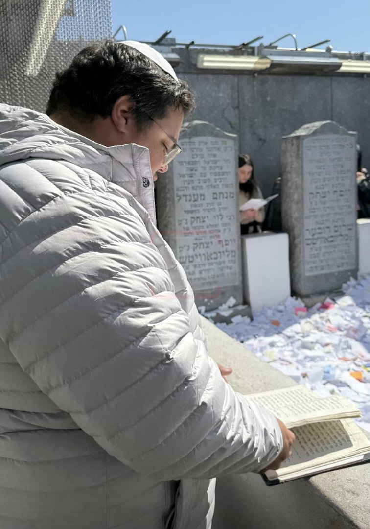 פסח ומימונה בצל המלחמה | 'זופניק בכיכר' עם כל התמונות, הנייעס והחשיפות של השבוע