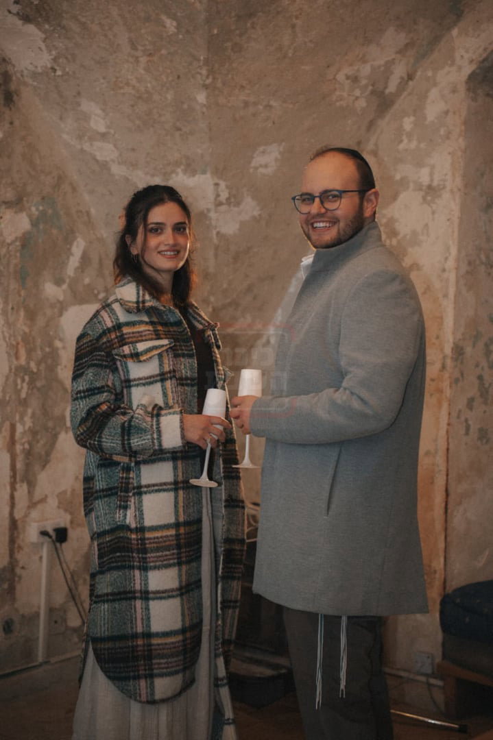 פסח ומימונה בצל המלחמה | 'זופניק בכיכר' עם כל התמונות, הנייעס והחשיפות של השבוע