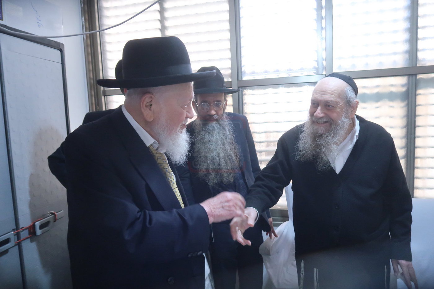 רבי עזרא בצרי בביקור חג אצל אחיו רבי דוד בצרי