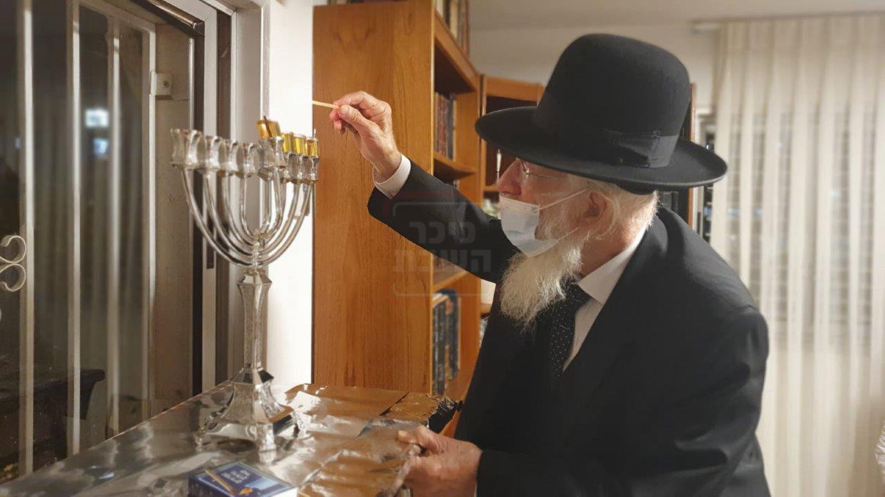 מראות חיי הגאון רבי אברהם אלטמן זצ"ל