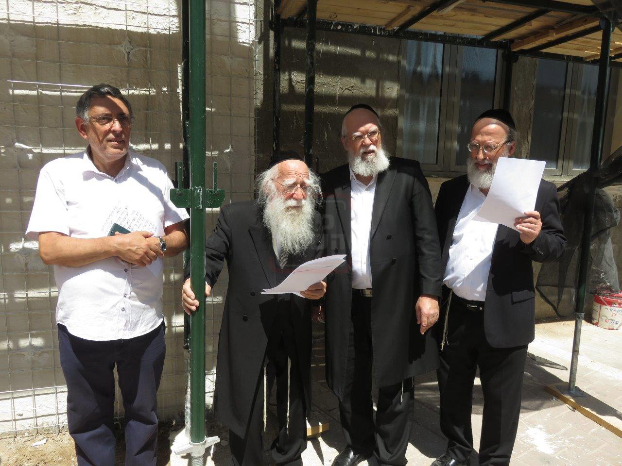 מראות חיי הגאון רבי אברהם אלטמן זצ"ל