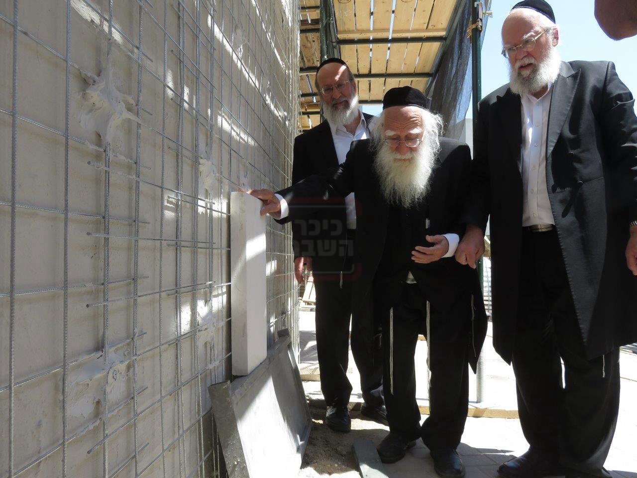 מראות חיי הגאון רבי אברהם אלטמן זצ"ל