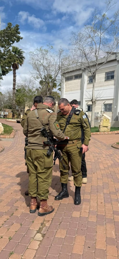פסח ומימונה בצל המלחמה | 'זופניק בכיכר' עם כל התמונות, הנייעס והחשיפות של השבוע