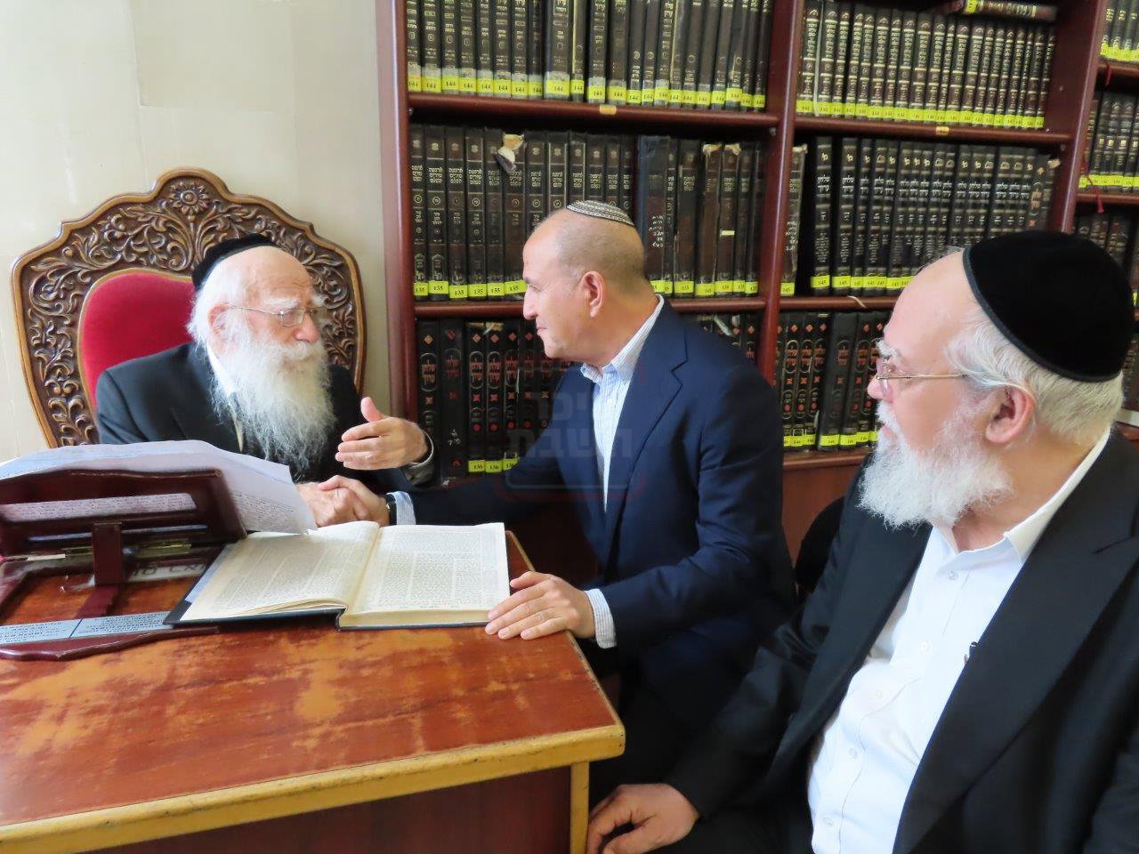 מראות חיי הגאון רבי אברהם אלטמן זצ"ל