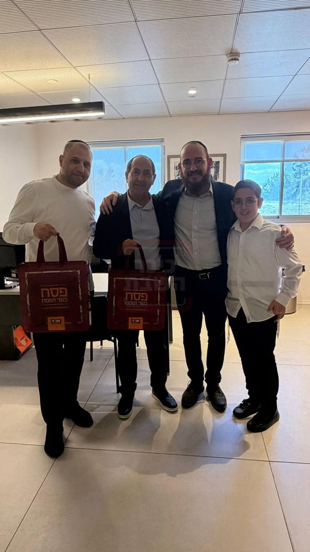 פסח ומימונה בצל המלחמה | 'זופניק בכיכר' עם כל התמונות, הנייעס והחשיפות של השבוע