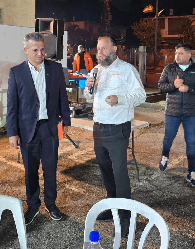 פסח ומימונה בצל המלחמה | 'זופניק בכיכר' עם כל התמונות, הנייעס והחשיפות של השבוע