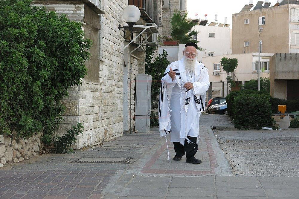 מראות חיי הגאון רבי אברהם אלטמן זצ"ל