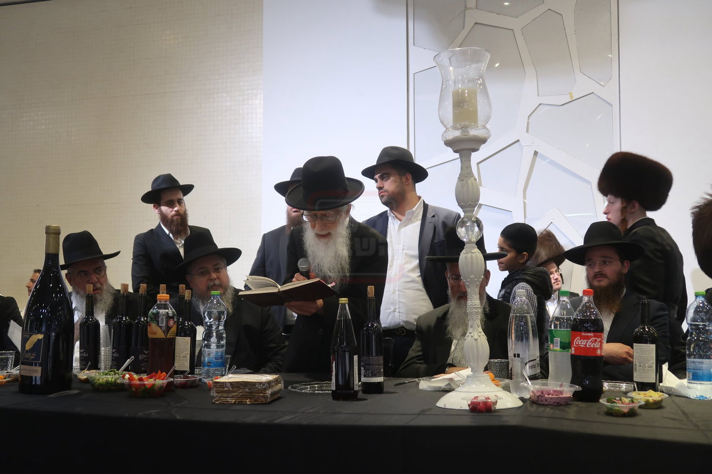 האדמו״ר רבי ישועה ורחמים אבוחצירא בהילולת אביו זצ"ל