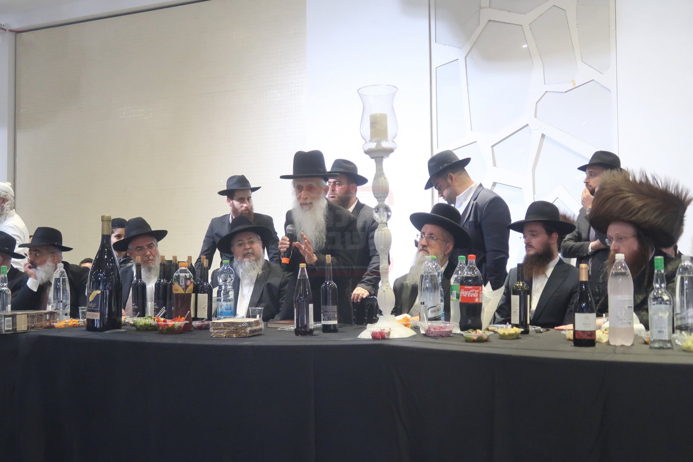 האדמו״ר רבי ישועה ורחמים אבוחצירא בהילולת אביו זצ"ל