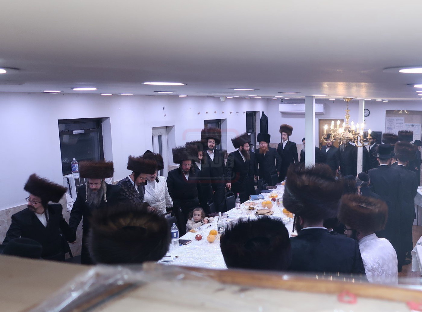 פסח בחצה"ק סקאליע 