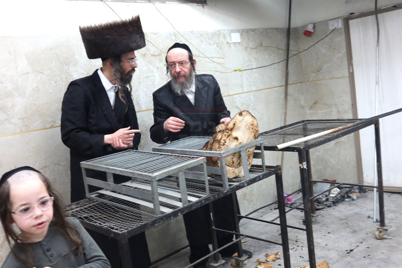 חג הפסח בחצה"ק זוועיהיל