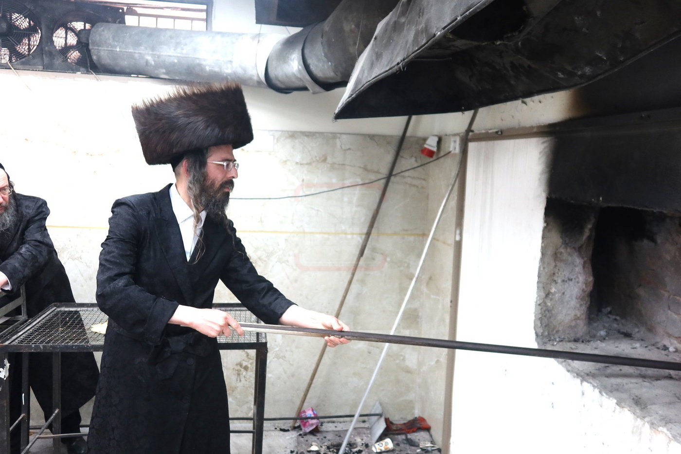 חג הפסח בחצה"ק זוועיהיל