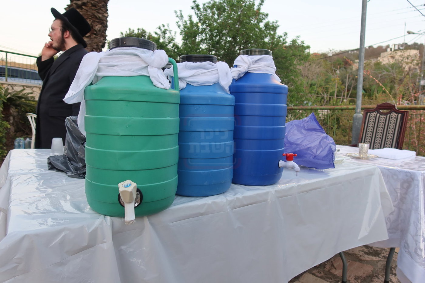 האדמו"ר מזוועהיל בשאיבת מים שלנו