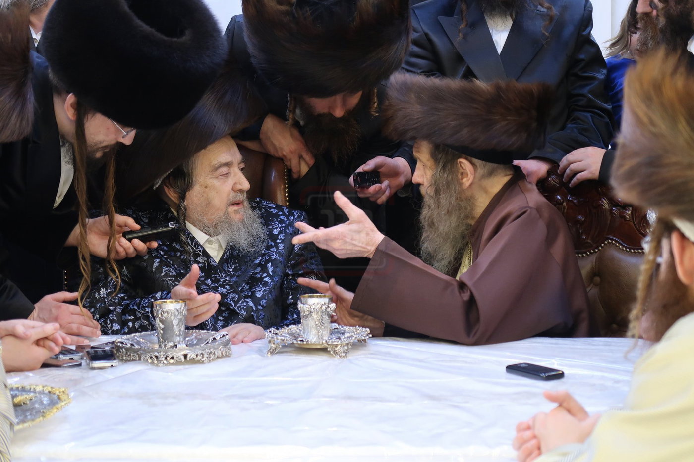 האדמו"ר מלעלוב ניקלשבורג בביקור אצל  הגרי"מ שעכטער