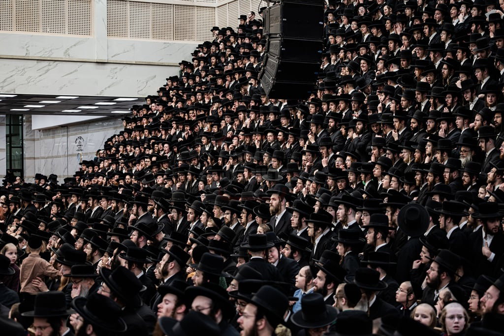 האדמו"ר מסאטמר בשאיבת מים שלנו