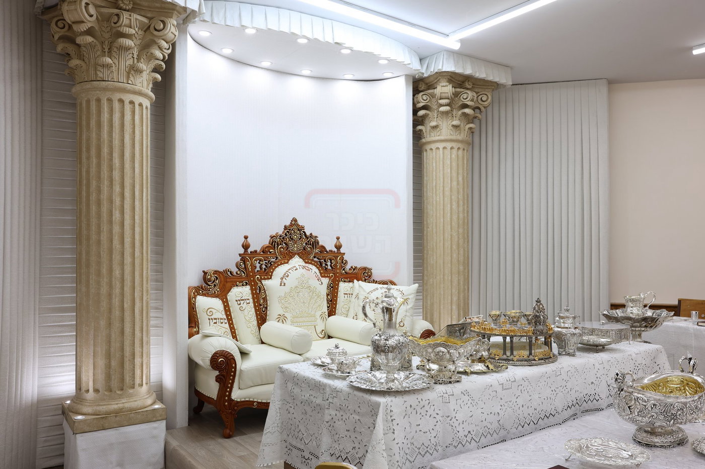 שולחן ליל הסדר של האדמו"ר מסאטמר