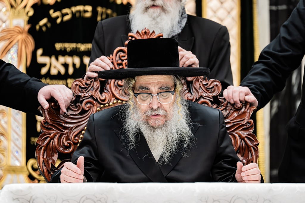 האדמו"ר מסאטמר בשאיבת מים שלנו