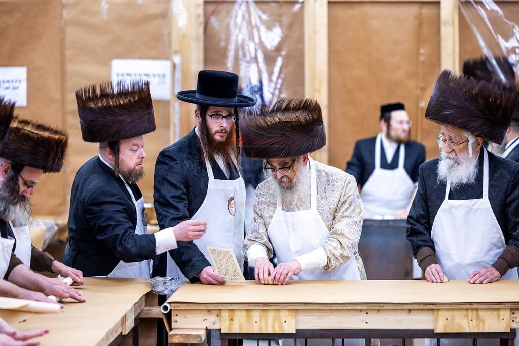 האדמו"ר מסאטמר באפיית מצות מצווה