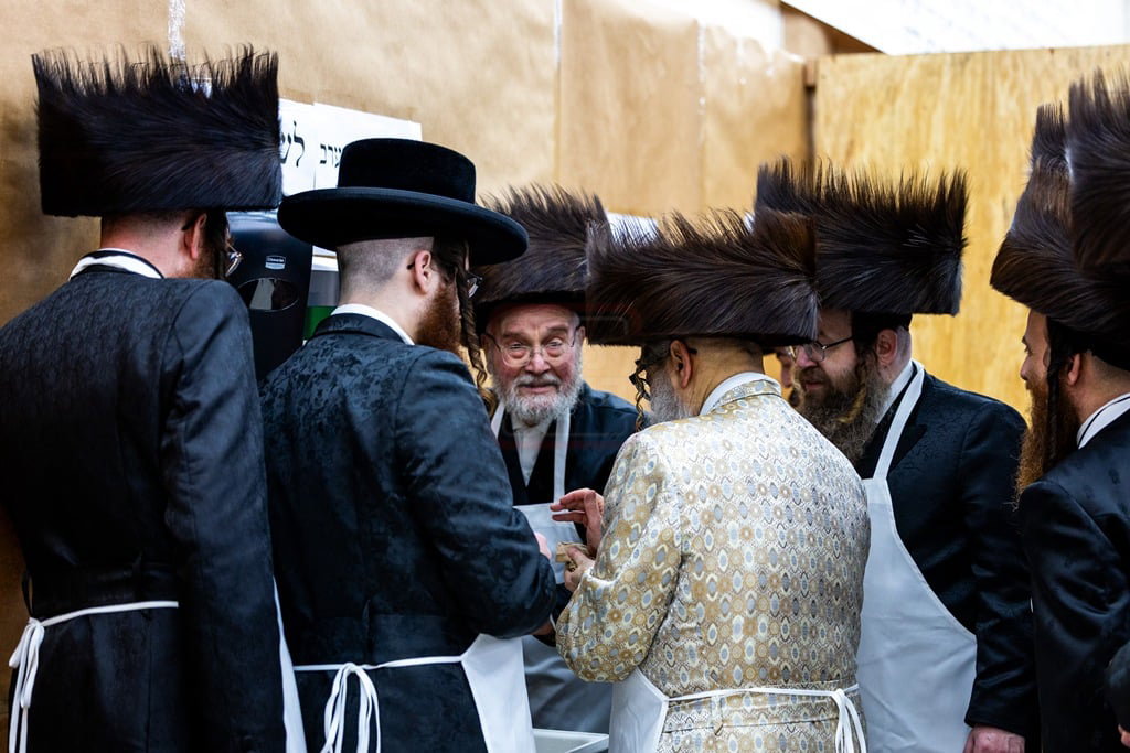 האדמו"ר מסאטמר באפיית מצות מצווה