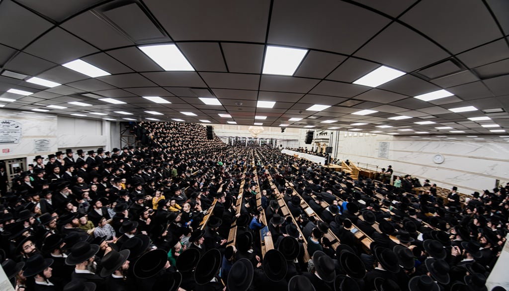 האדמו"ר מסאטמר בשאיבת מים שלנו