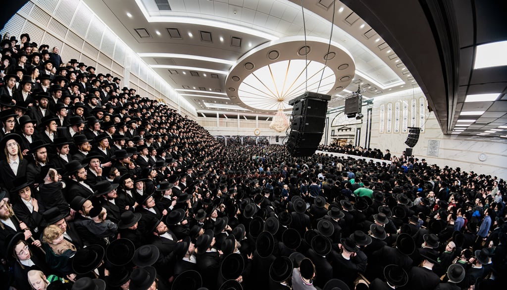 האדמו"ר מסאטמר בשאיבת מים שלנו