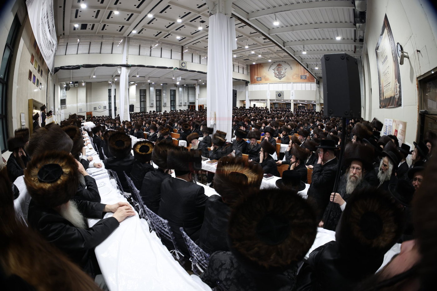 חג הפסח בחצה"ק סאטמר